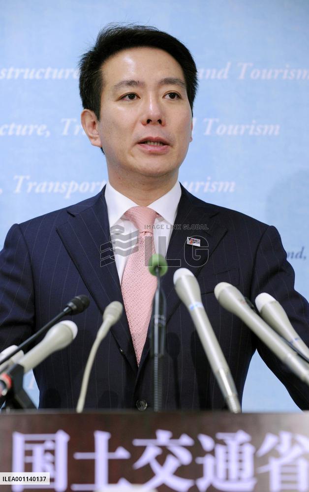 Gov't in final stages of discussions over JAL's restructuring