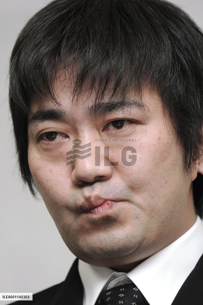 Osaka prosecutors release comedian Kuroda