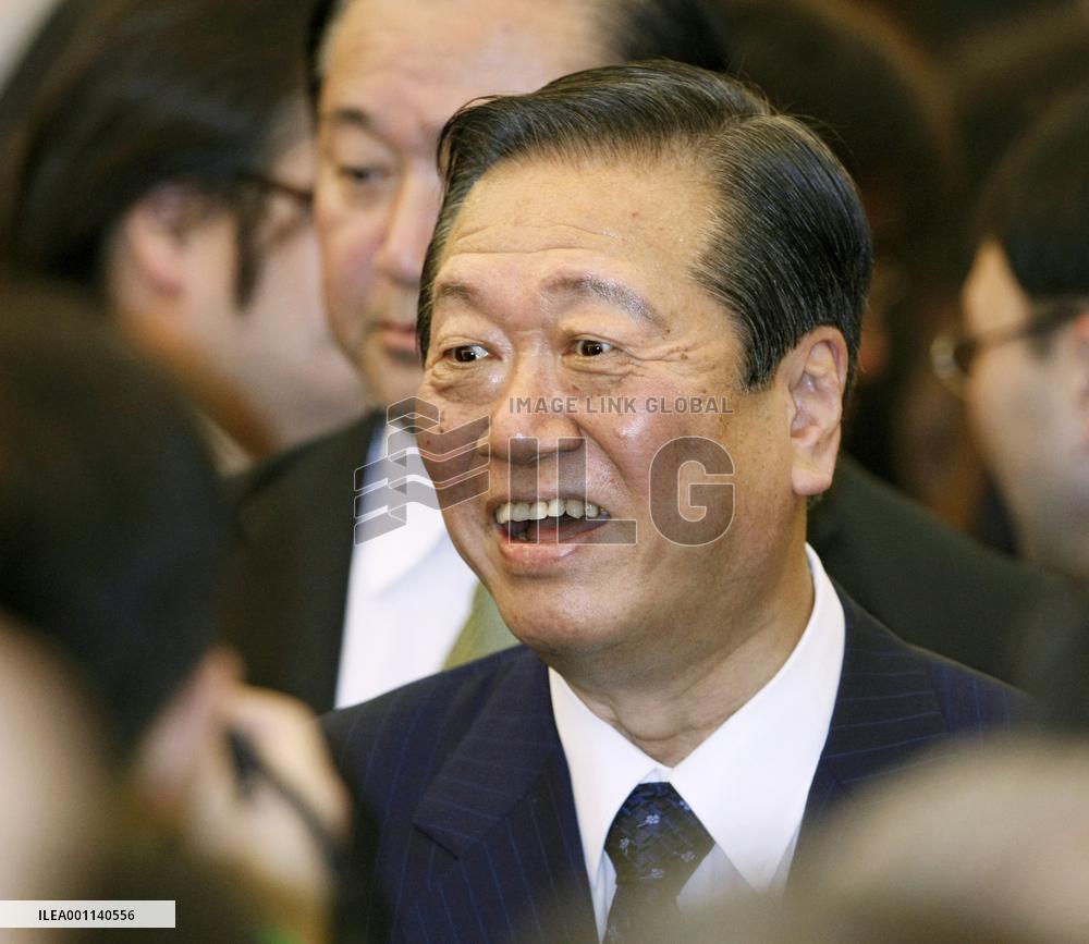Opposition planning to attack Ozawa, DPJ over funds scandal