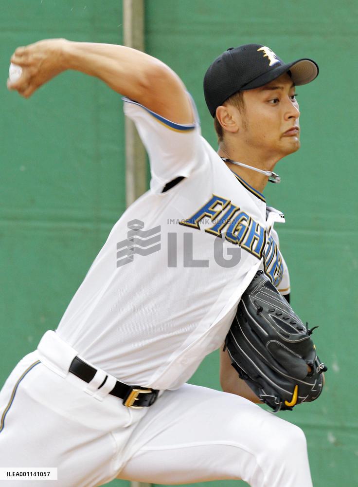 Darvish starts spring training