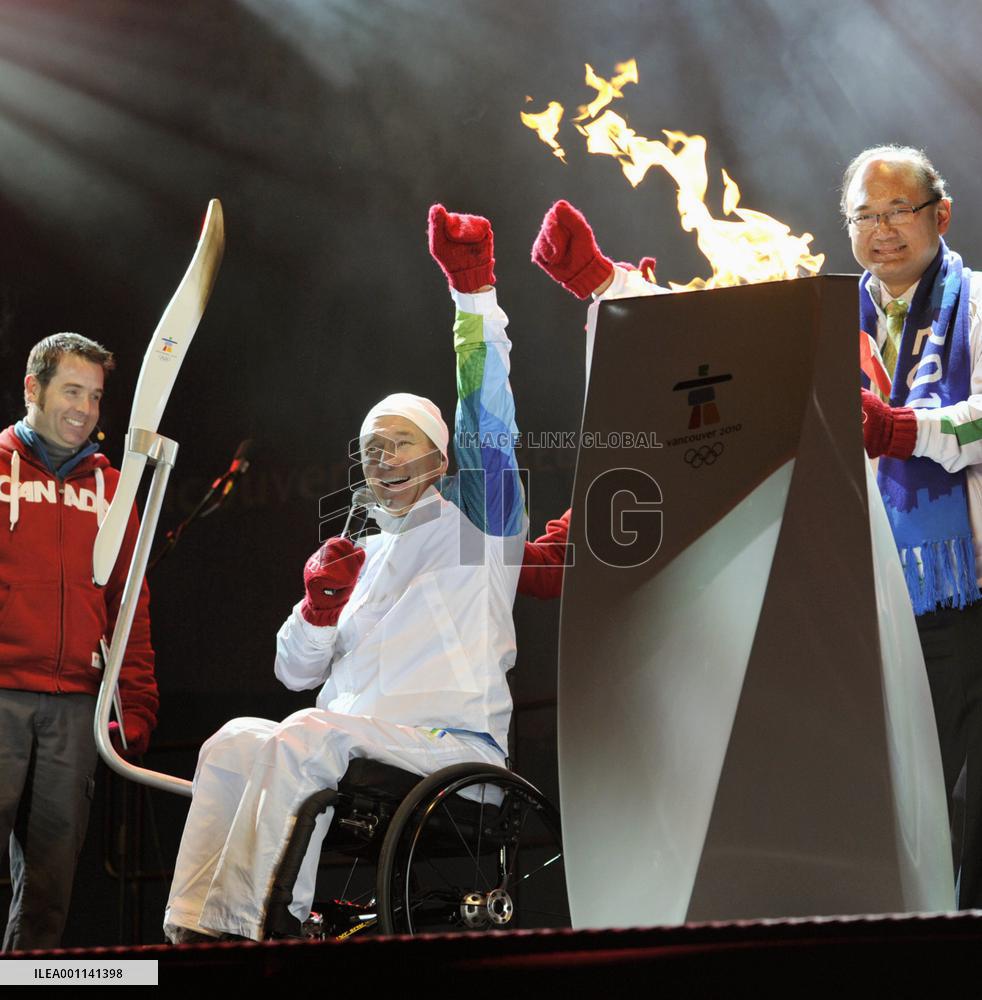 Olympic torch arrives in Richmond