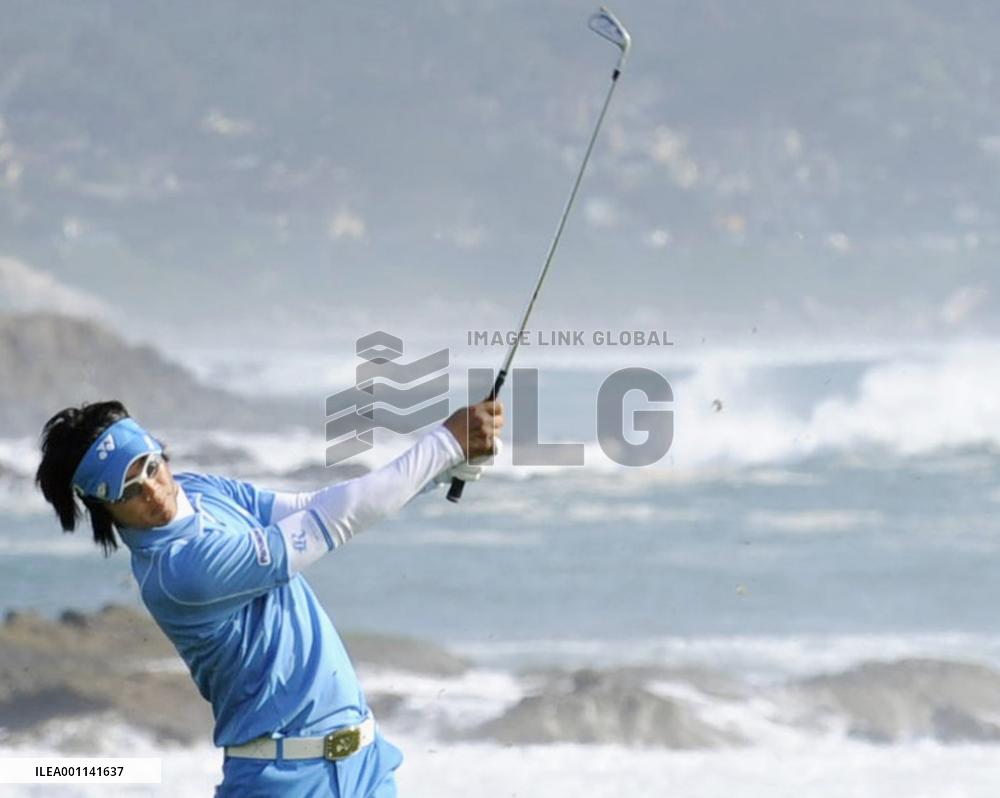Ishikawa misses cut at Pebble Beach tournament