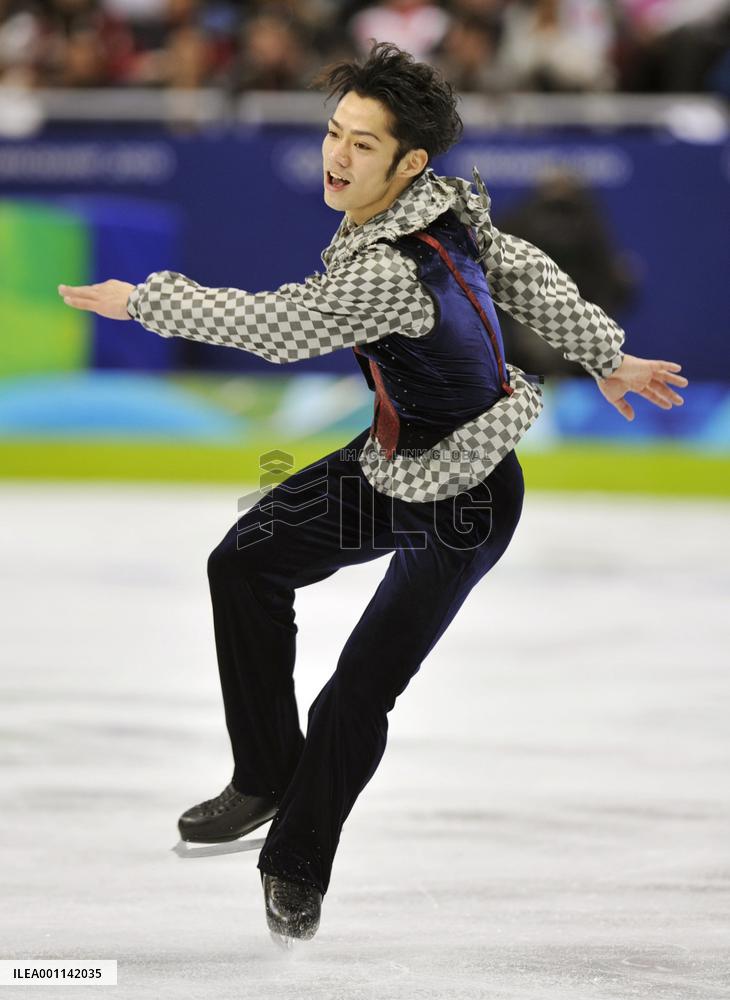 Japan's Takahashi wins bronze in men's figure skating
