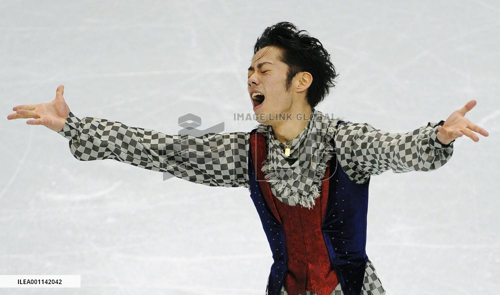 Japan's Takahashi wins men's figure skating bronze