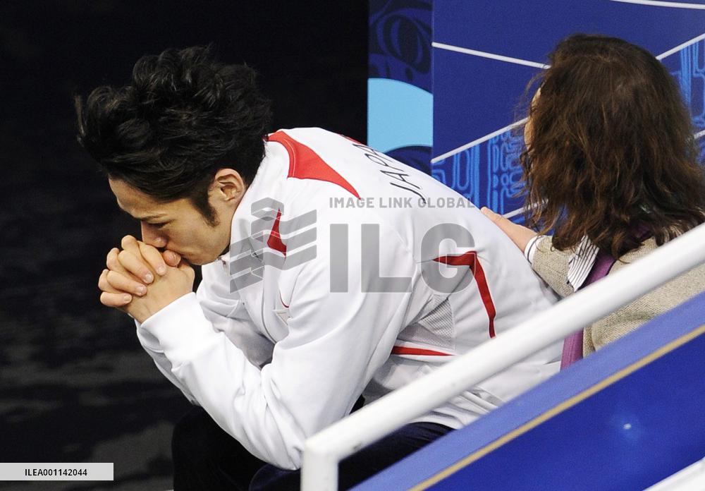 Japan's Takahashi wins men's figure skating bronze