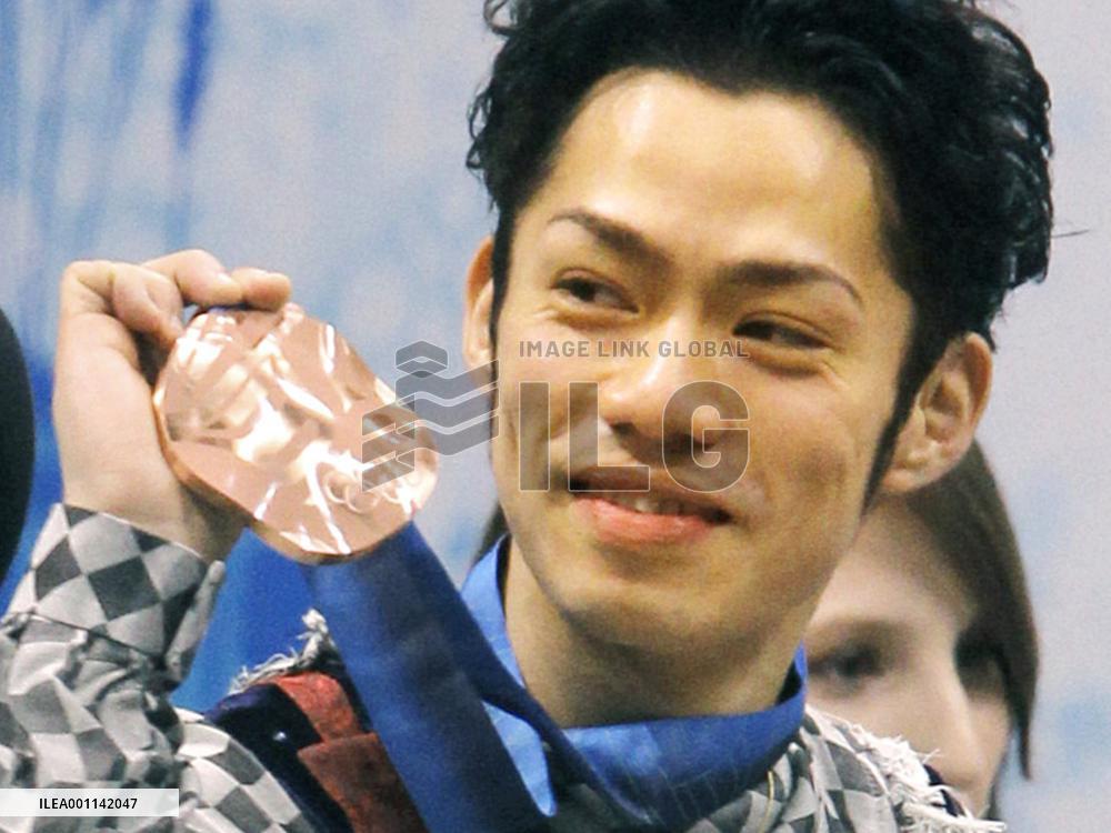 Takahashi wins bronze at Vancouver Olympics