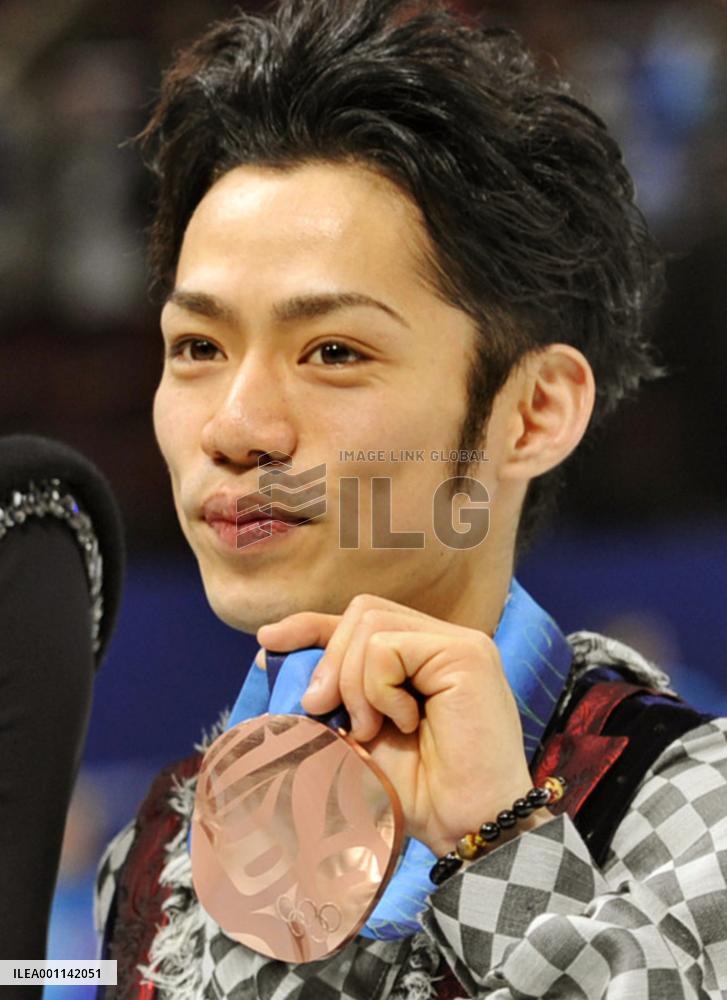 Takahashi wins bronze at Vancouver Olympics