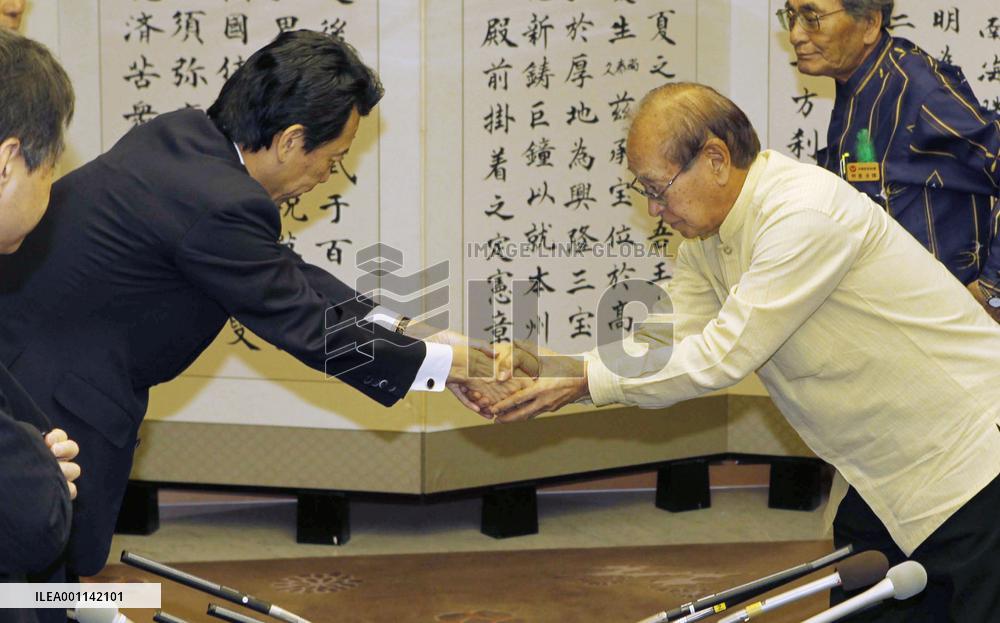 Hirano hints at U.S. base relocation within Okinawa