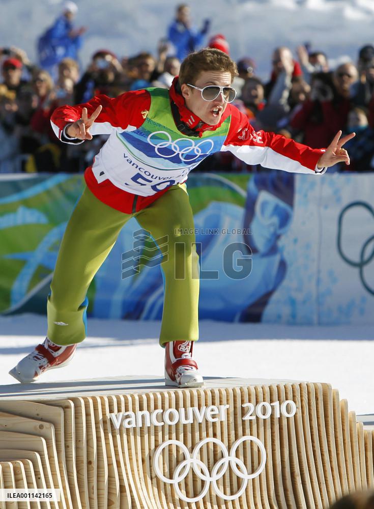 Ammann wins Vancouver Olympic large hill