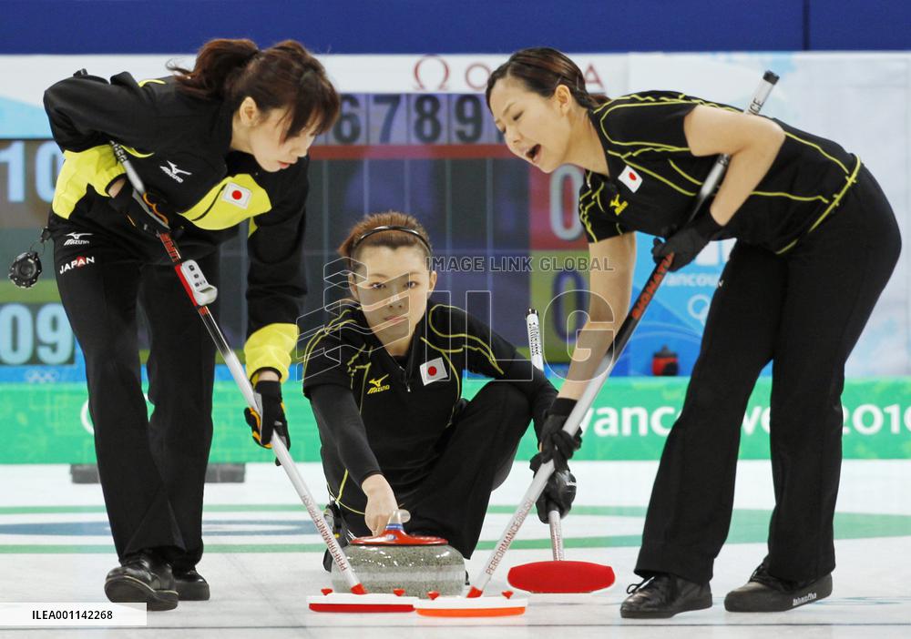 Japan beaten in women's curling at Vancouver Olympics