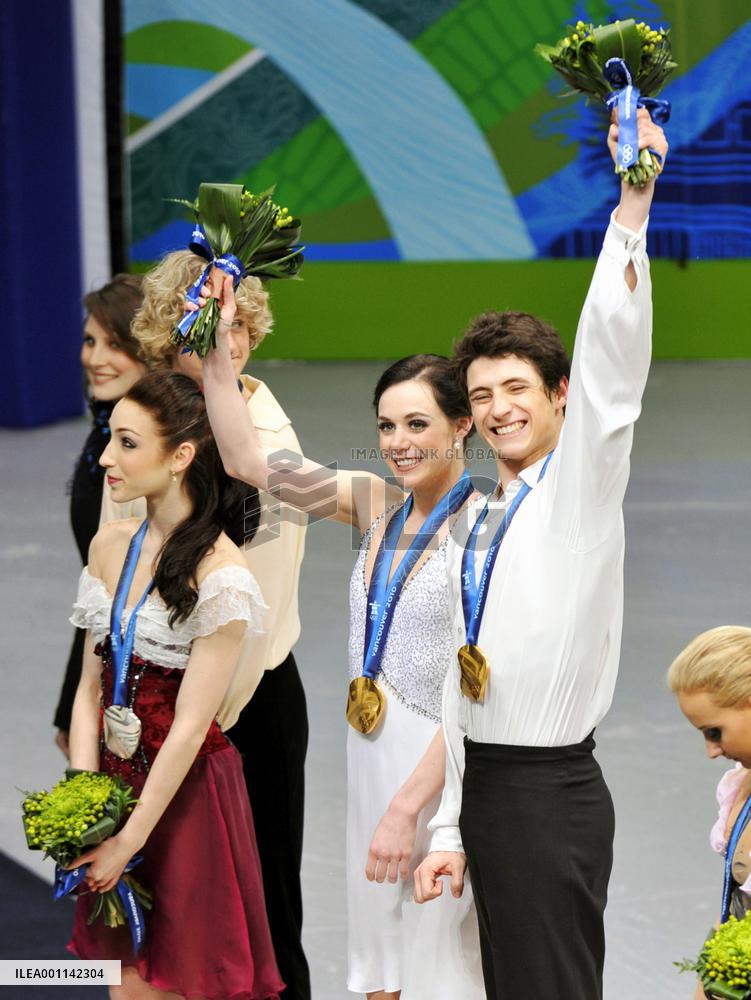 Virtue-Moir pair win in Olympics ice dance event