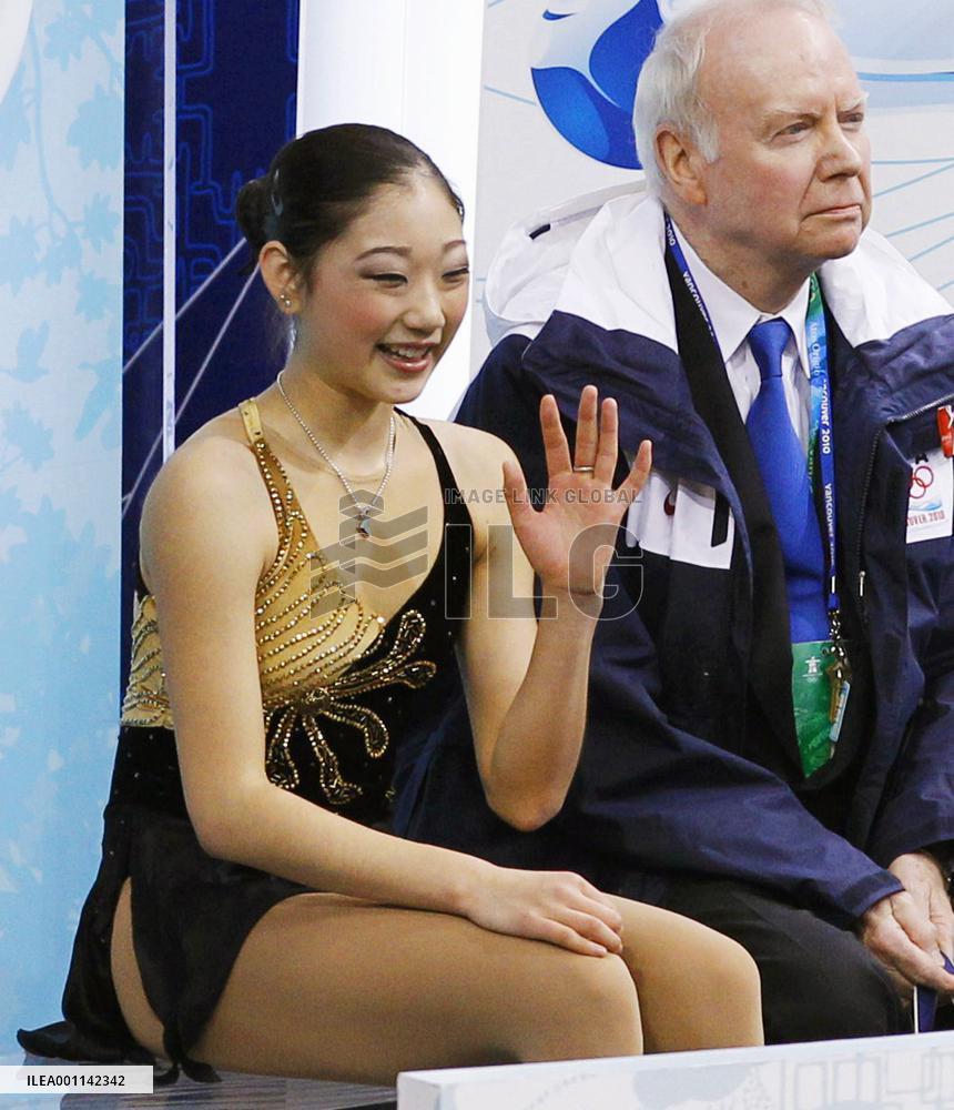 Nagasu finishes 6th in women's short program