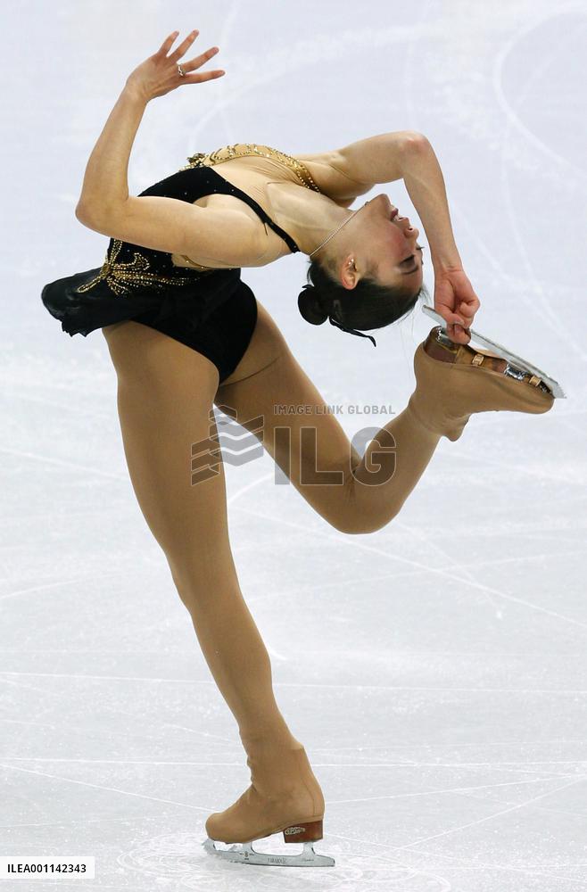 Nagasu finishes 6th in women's short program