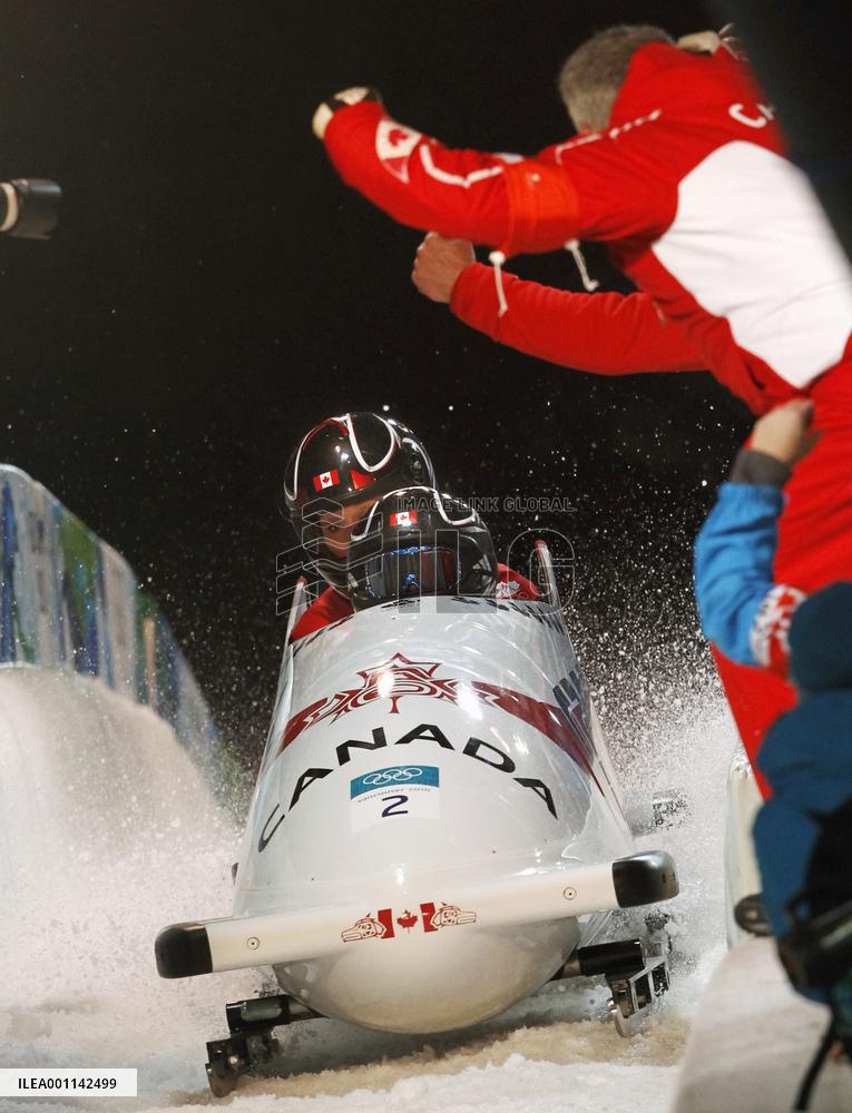 Canada wins gold, silver in women's bobsleigh