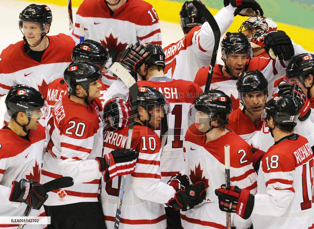 Canada beat Slovakia in men's ice hockey semifinal
