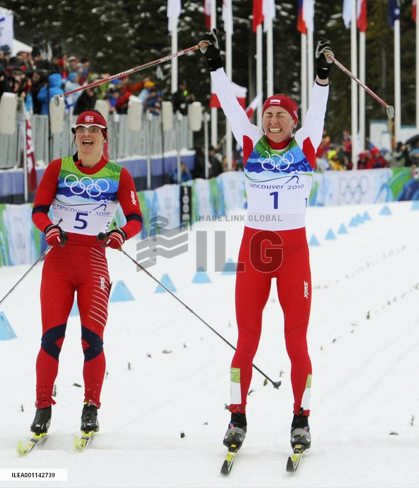 Poland's Kowalczyk wins women's 30-km mass start classic