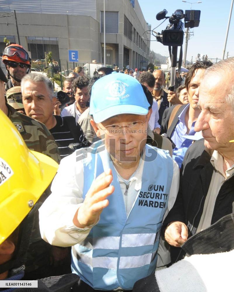 U.N. chief visits quake-hit Chile