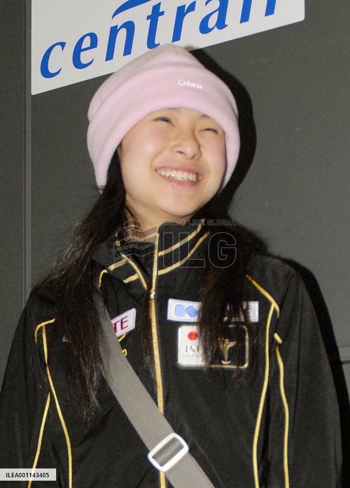 Murakami returns after junior figure skating c'ships