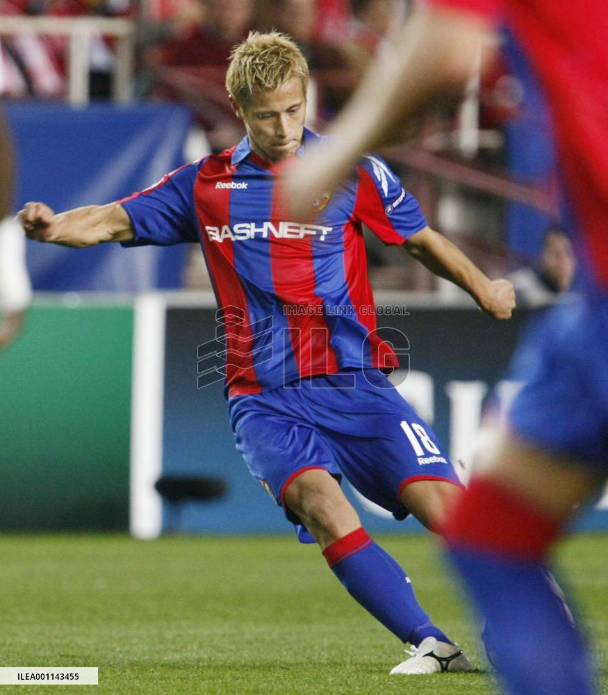 Honda leads CSKA Moscow to Champions League quarter-finals