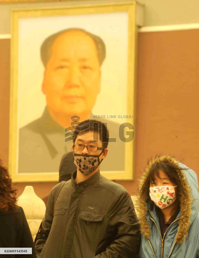 Beijing hit by sandstrom