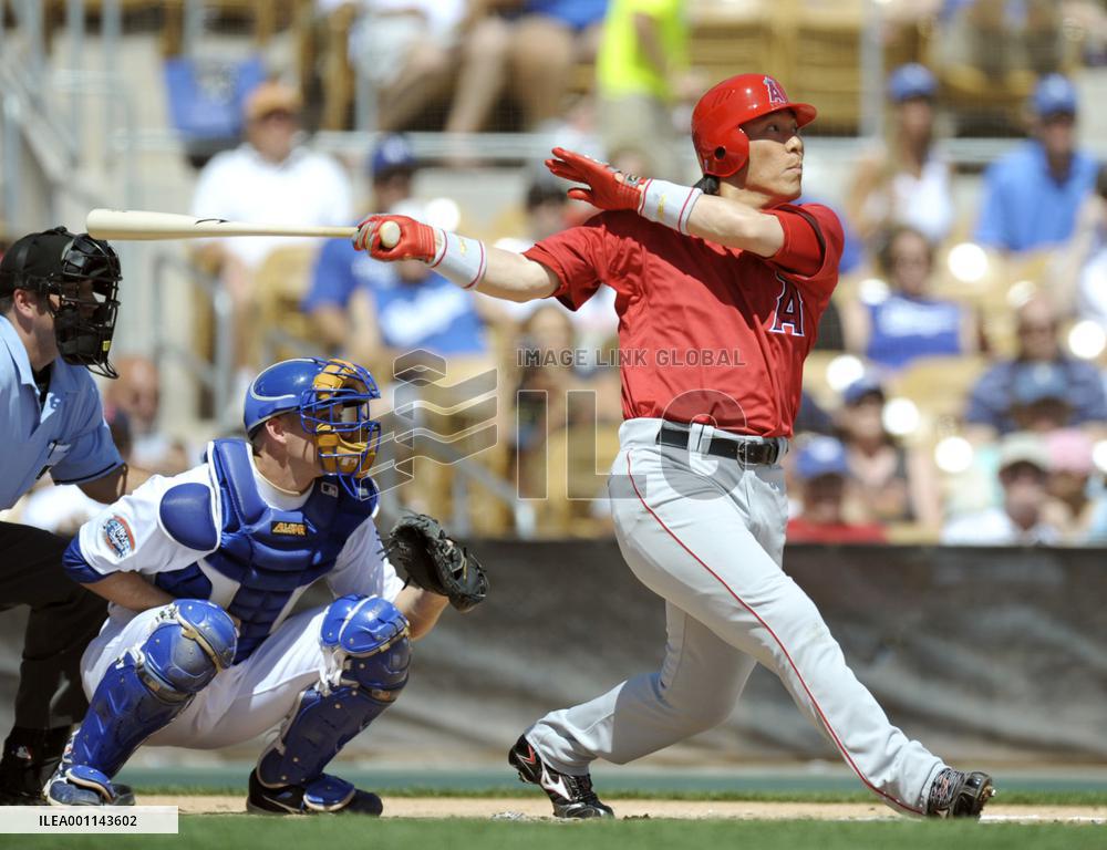 Matsui back in outfield as Angels top Dodgers