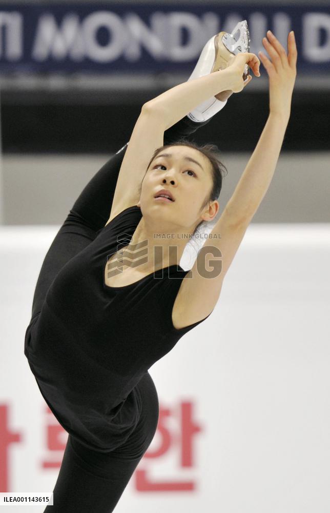 Kim Yu Na prepares for world c'ships