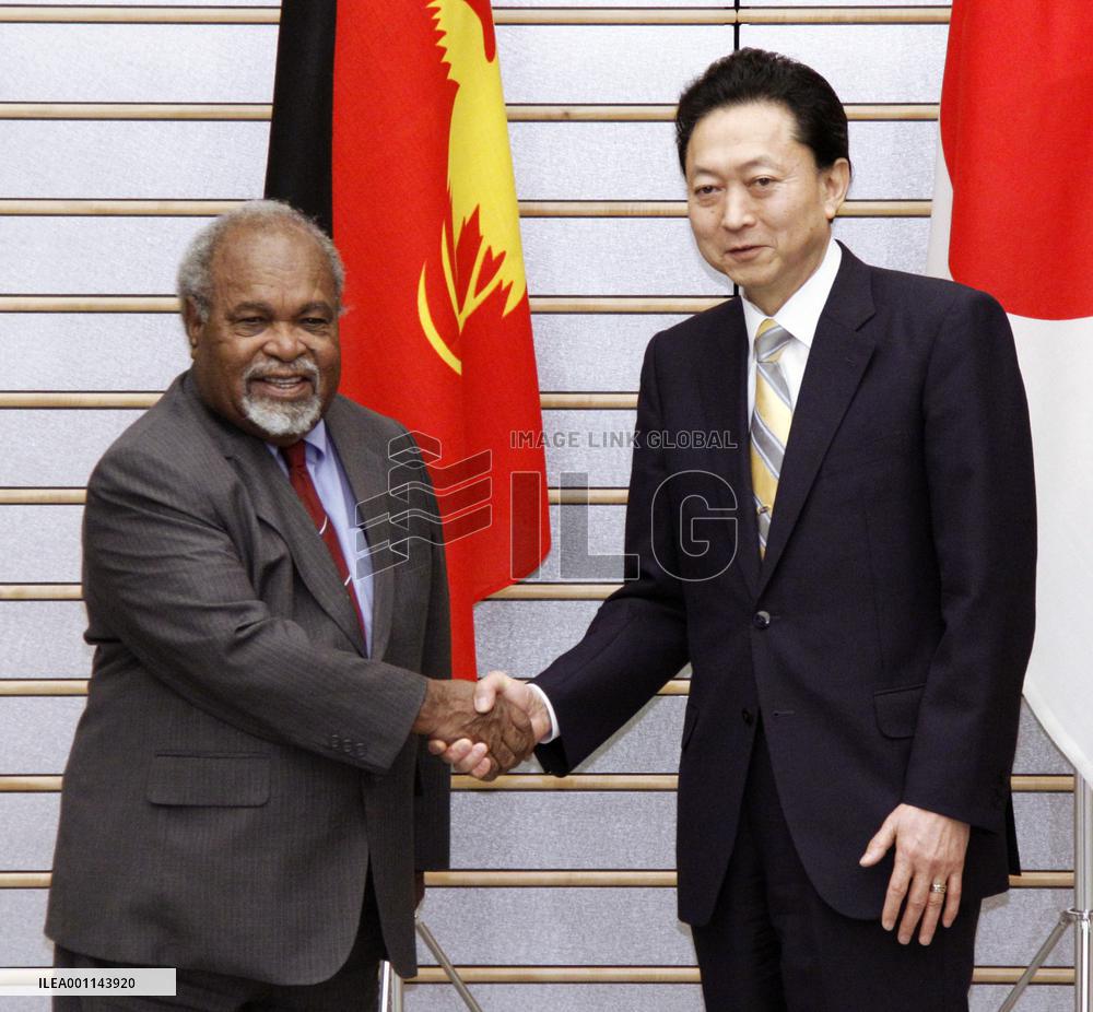 Japan, Papua New Guinea to start talks on investment treaty