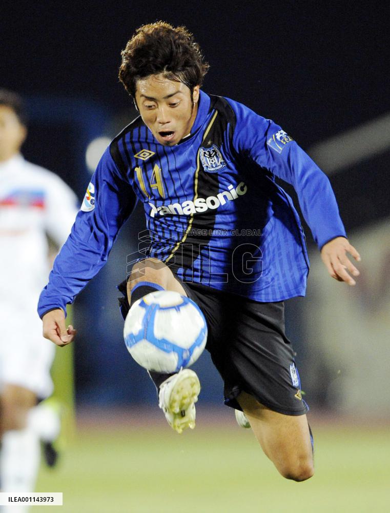 Gamba edge closer to ACL knockout stage