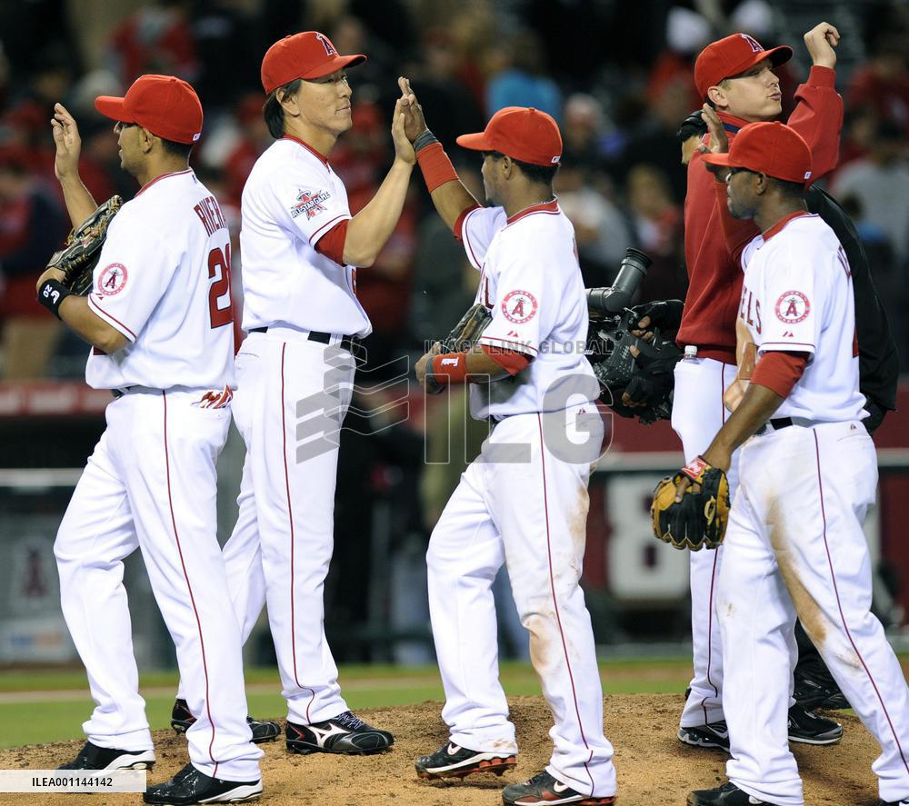 Angels' Matsui 2-for-4 in opening game against Twins