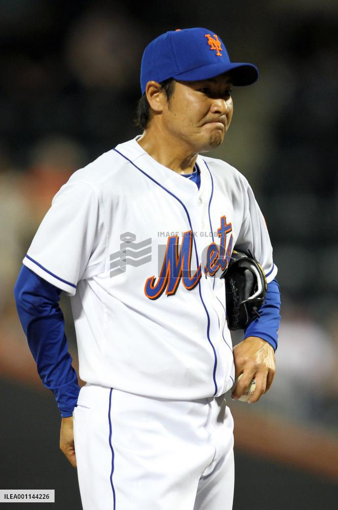 N.Y. Mets pitcher Takahashi suffers loss in MLB debut