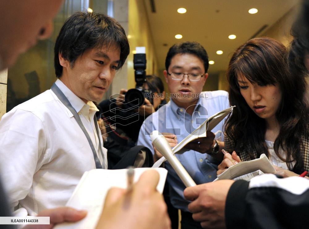 19 killed, 825 injured in Thailand political violence