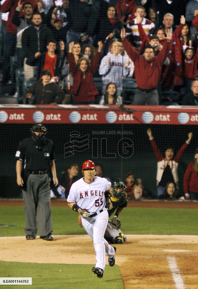 Matsui's walk-off hit lifts Angels past A's