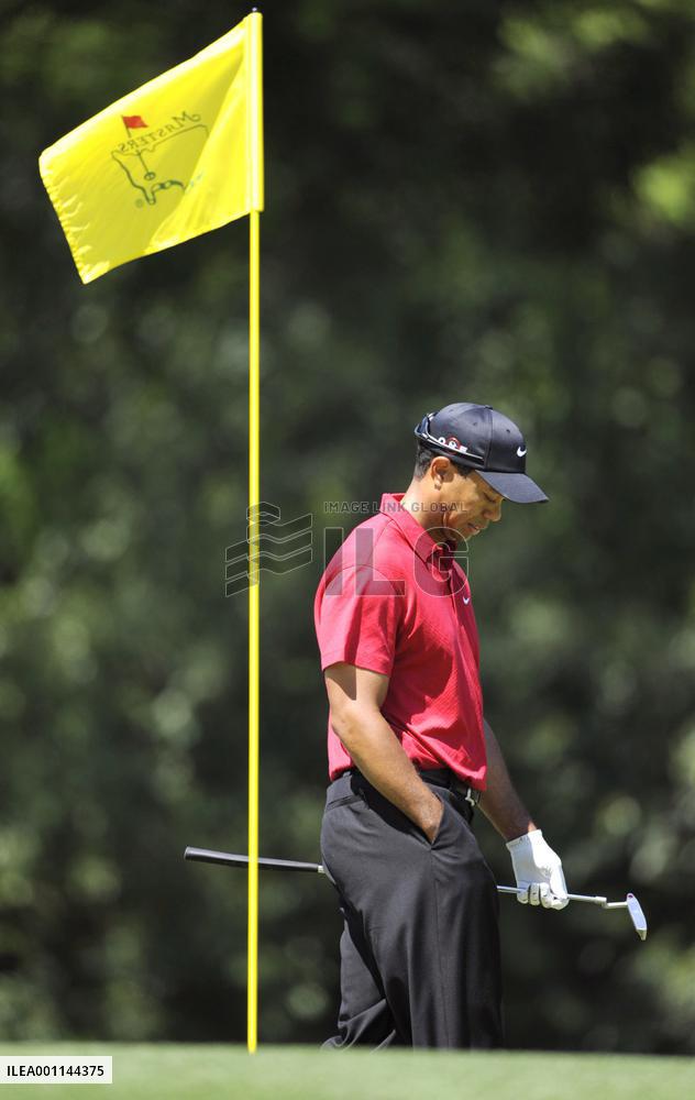 Woods finishes 4th at Masters