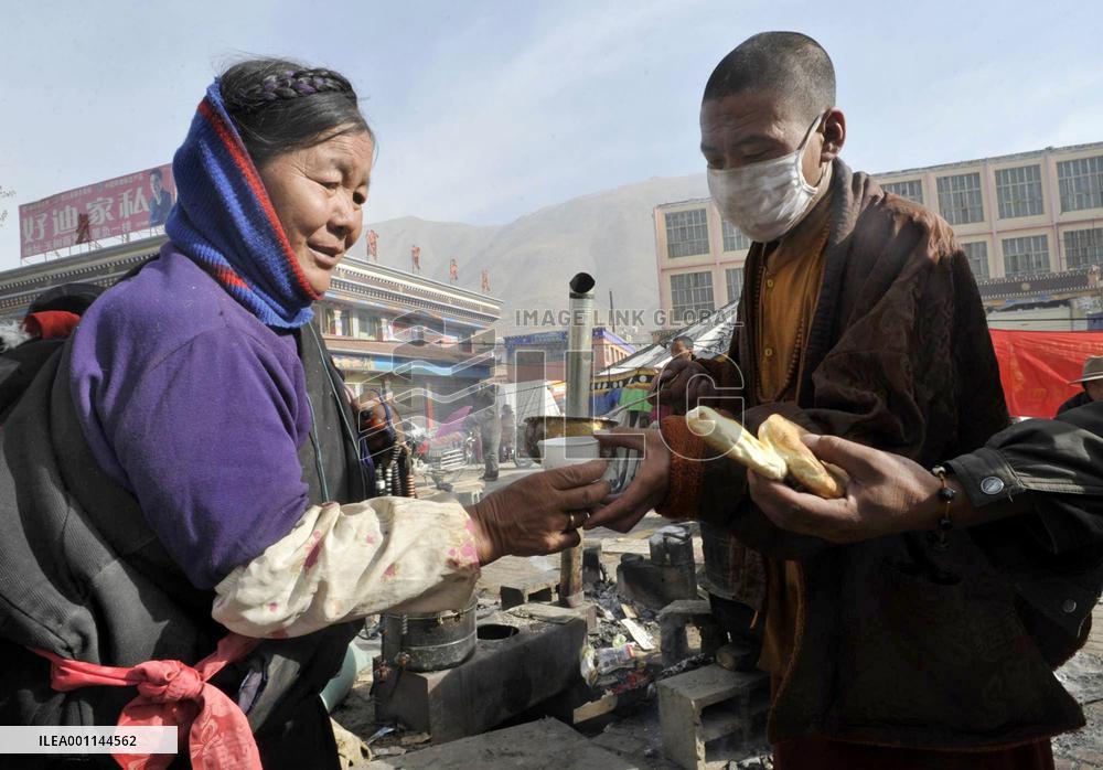 Photos from quake-hit China's Qinghai Province