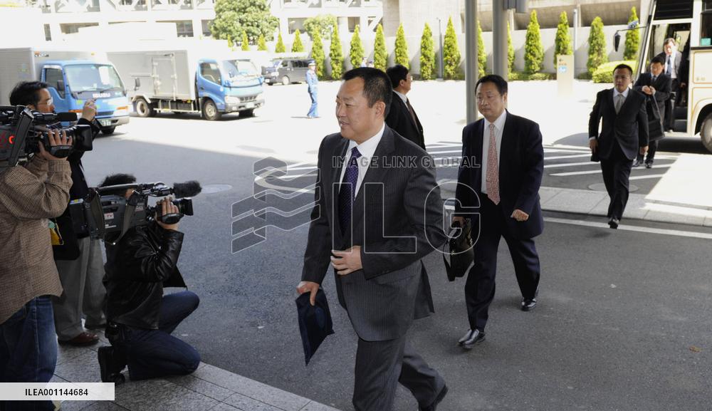 Japan, China police meet over tainted dumpling case