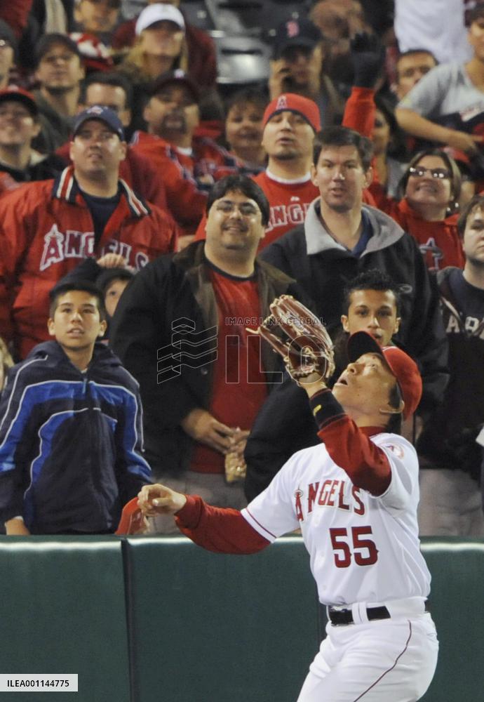 Angels' Matsui plays defense