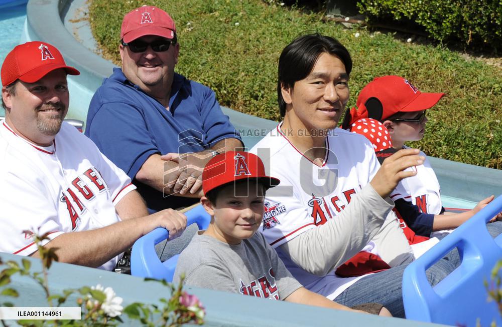 Angels' Matsui meets Mickey Mouse