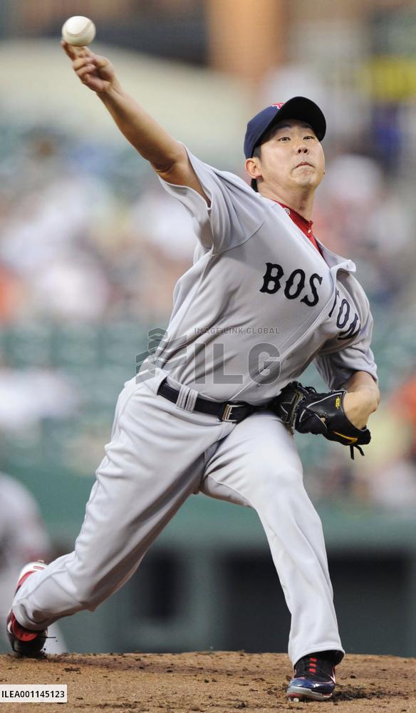 Matsuzaka ineffective in season debut