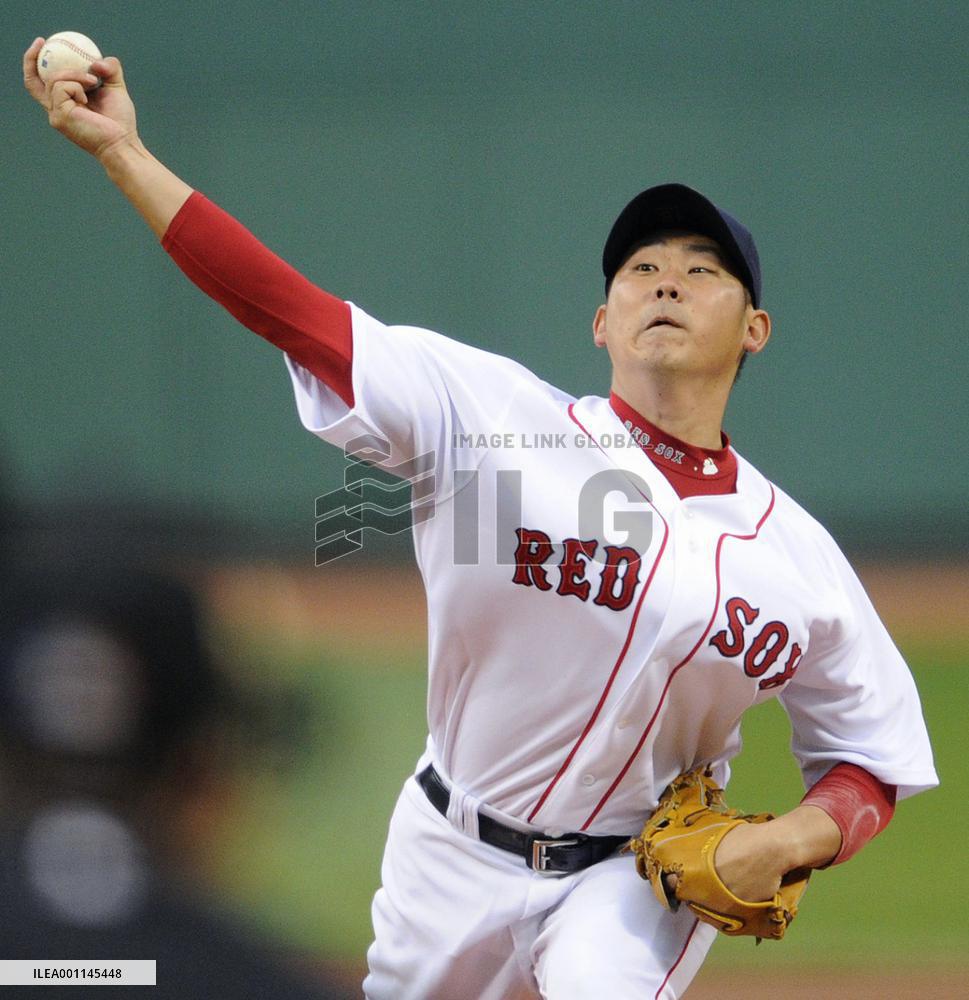 Matsuzaka picks up 2nd win