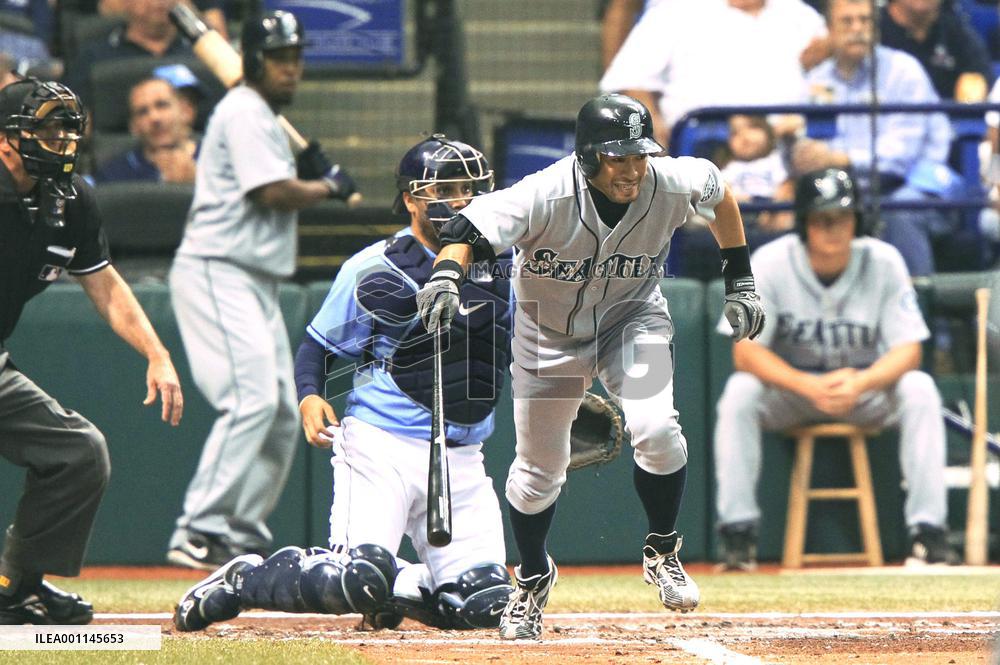 Mariners' Ichiro hitless against Rays