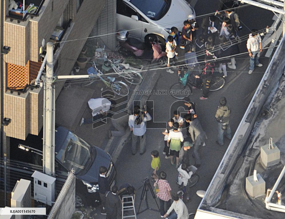 8-yr-old girl stabbed by woman in Osaka