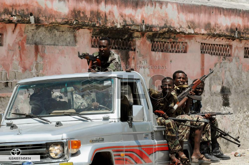 Life still a struggle in war-torn Somalia