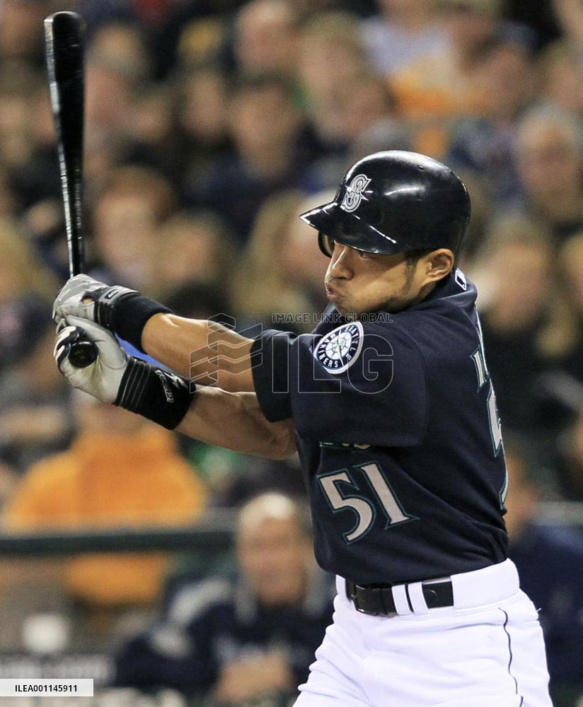 Mariners' Ichiro 1-for-5 against Padres