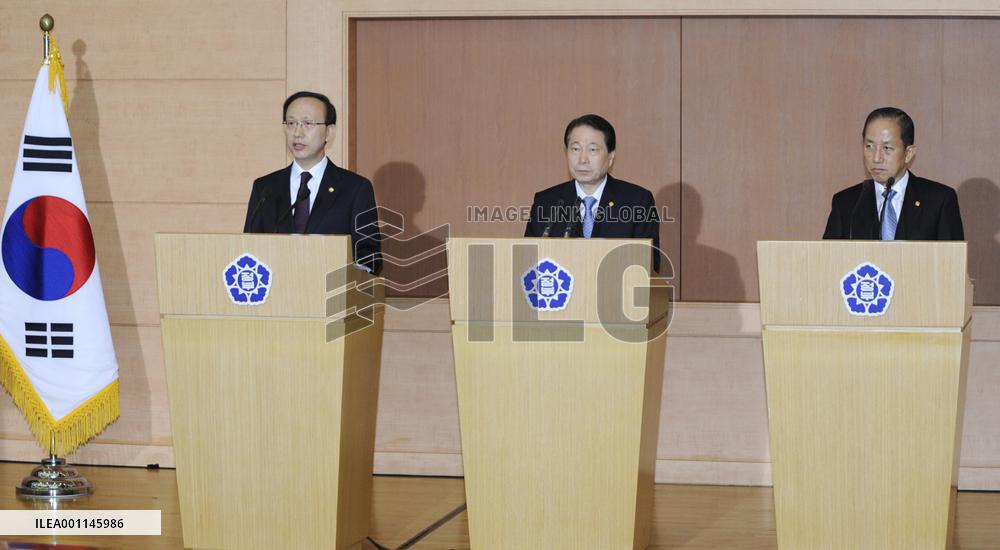 S. Korean Pres. Lee says ship sinking will be referred to U.N.