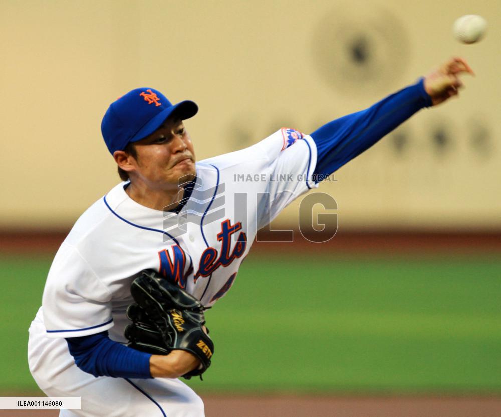 N.Y. Mets' Takahashi earns 4th win against Philadelphia Phillies