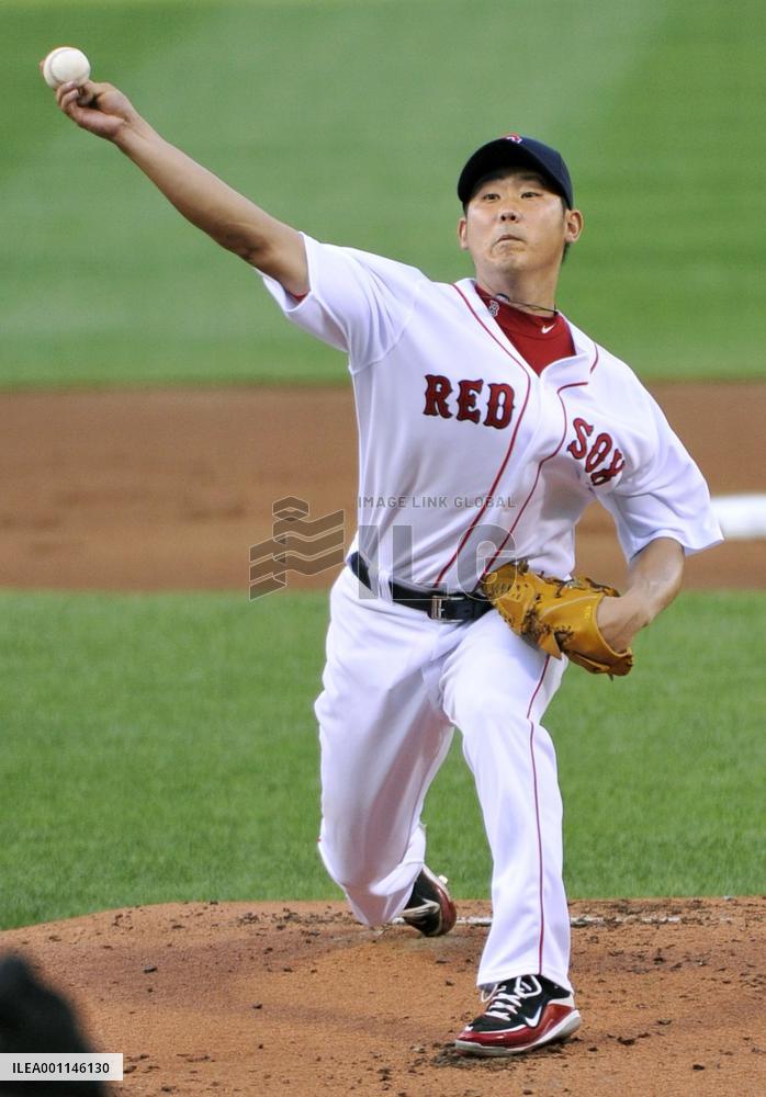 Matsuzaka picks up 2nd loss