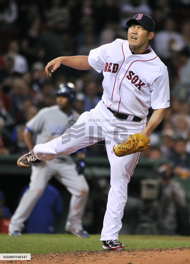 Matsuzaka picks up 2nd loss