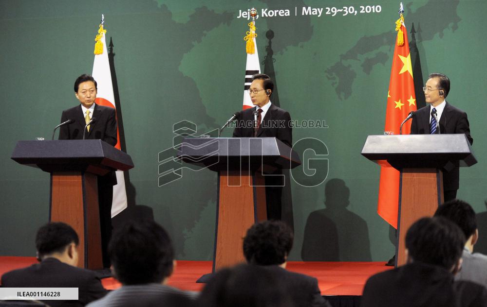 China-Japan-S. Korea summit in Jeju