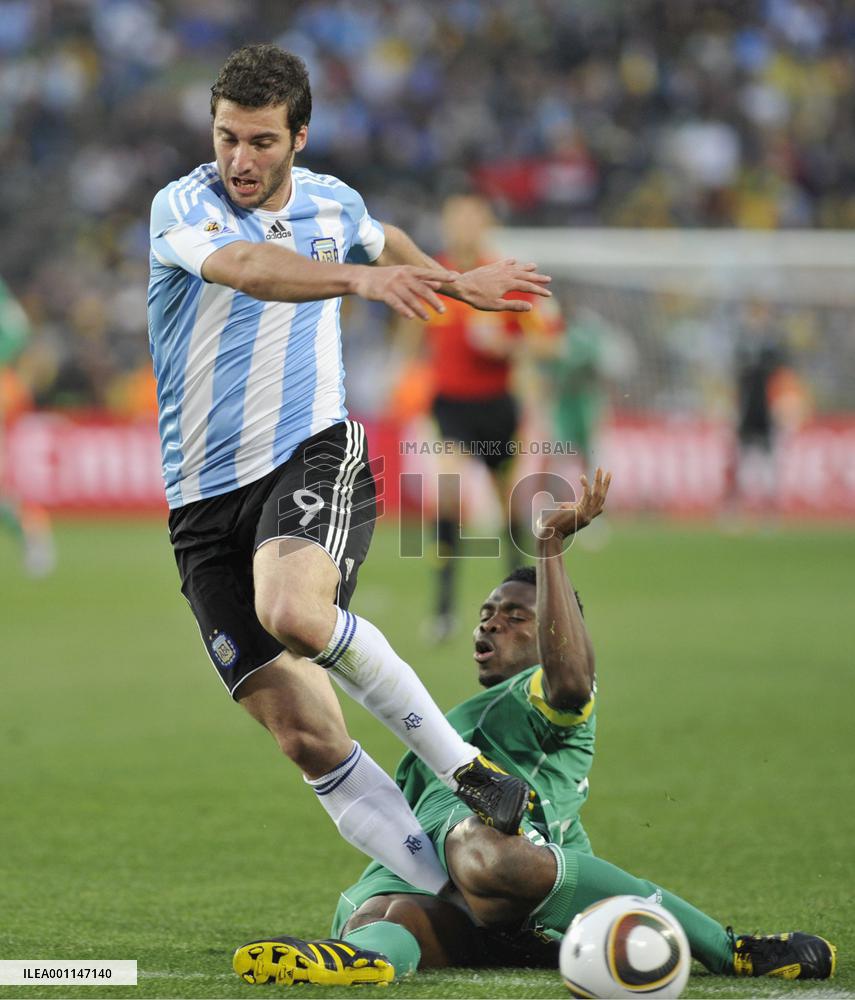 Argentina beat Nigeria 1-0 in World Cup Group B match