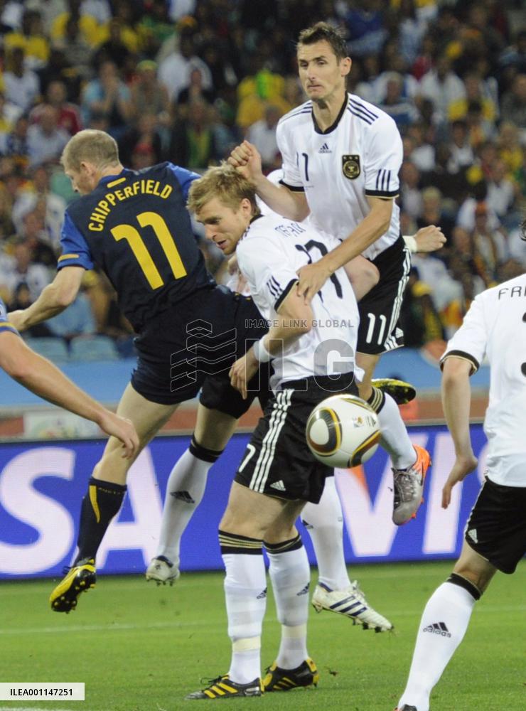 Germany beat Australia 4-0 in World Cup Group D match